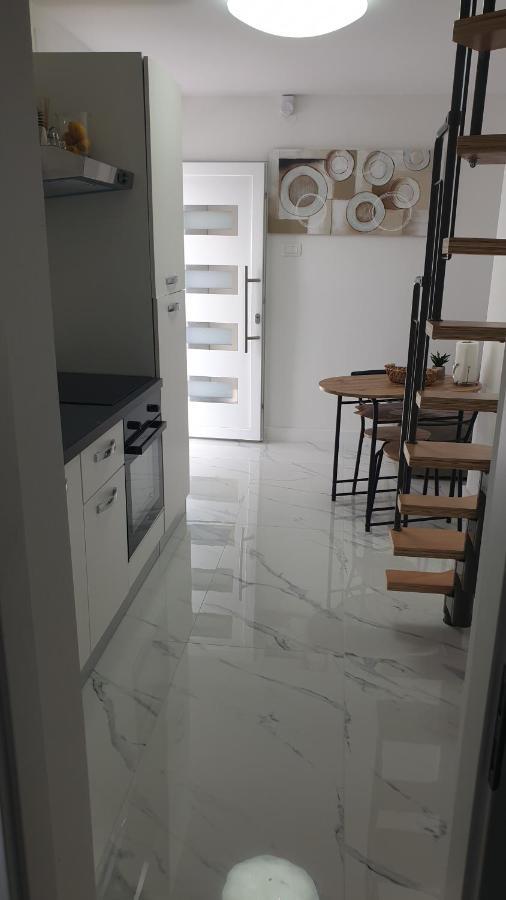 Izzy 2 Apartment Senj (Lika-Senj)